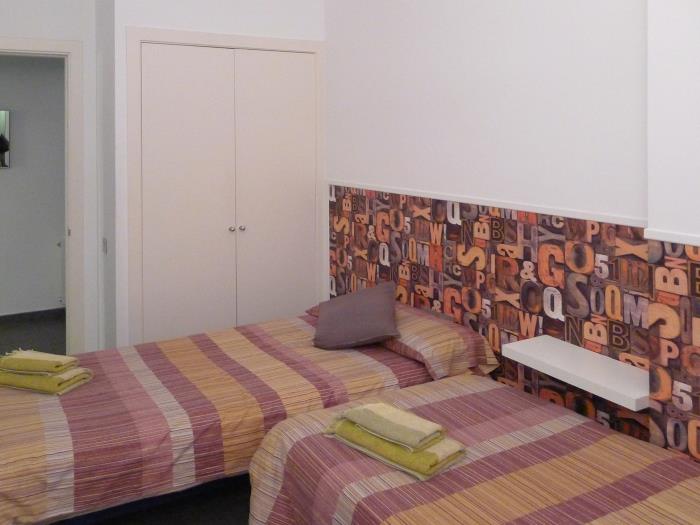staybcn.com