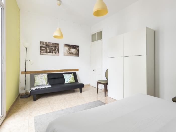 staybcn.com